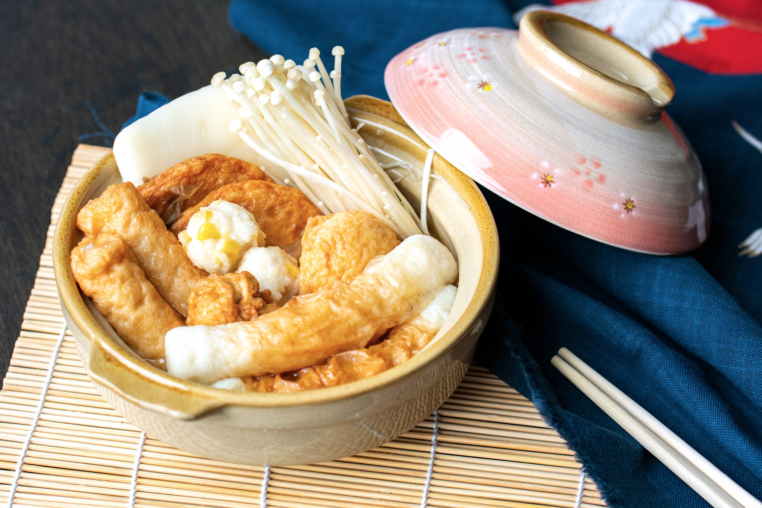 Theo các chuyên gia, hàm lượng calo trong 100g chả cá thì có khoảng 84 kcal Theo các chuyên gia, hàm lượng calo trong 100g chả cá thì có khoảng 84 kcal